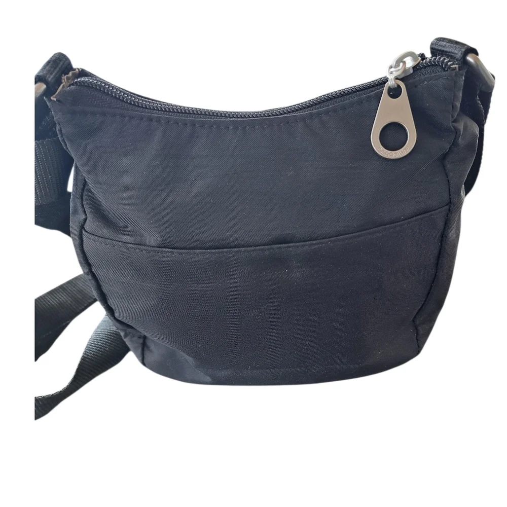 Baggallini Black Shoulder Bag